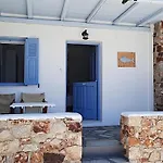 Amfitriti Serifos Livadi (Serifos)