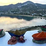 Amfitriti Serifos Livadi (Serifos)