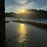 Amfitriti Serifos Livadi (Serifos)
