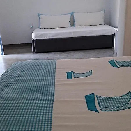 Amfitriti Serifos Λιβάδι