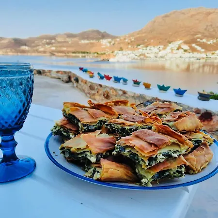 아파트 Amfitriti Serifos