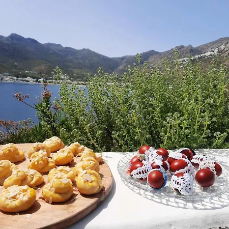 Amfitriti Serifos Λιβάδι