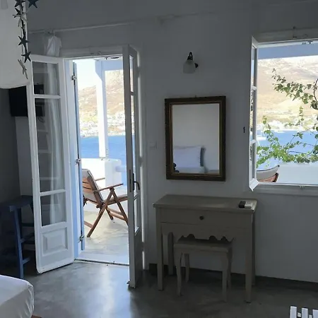 Daire Amfitriti Serifos Livadi (Serifos)