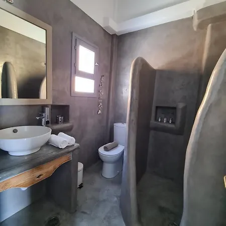 아파트 Amfitriti Serifos