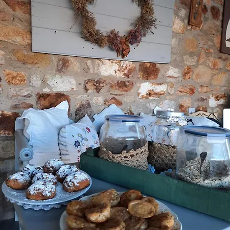 Amfitriti Serifos Livadi (Serifos)